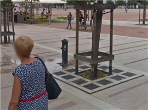 Drinking water fountain next to the tourist office