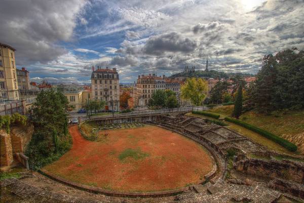 Amphithéâtre des Trois Gaules à Lyon, Un Voyage dans l&rsquo;Histoire Gallo-Romaine