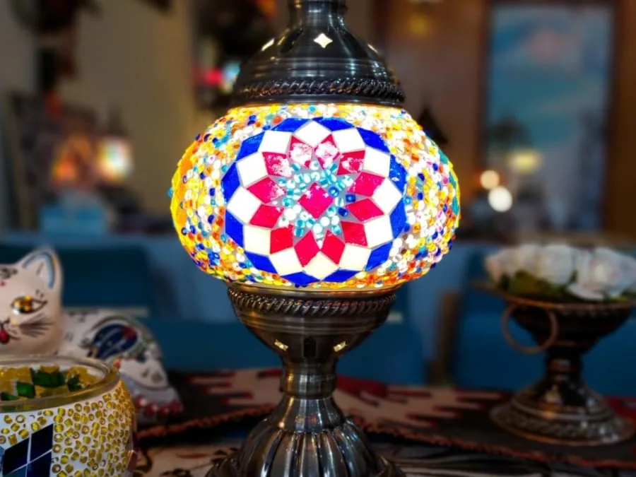 Mosaic lamp making workshop in Villeurbanne (69)