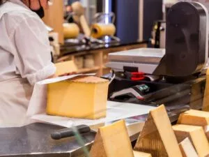 Balade gourmande dans les Halles "Paul Bocuse" à Lyon