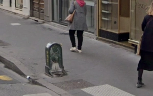 Drinking water fountain at 80 Rue du Président Édouard Herriot