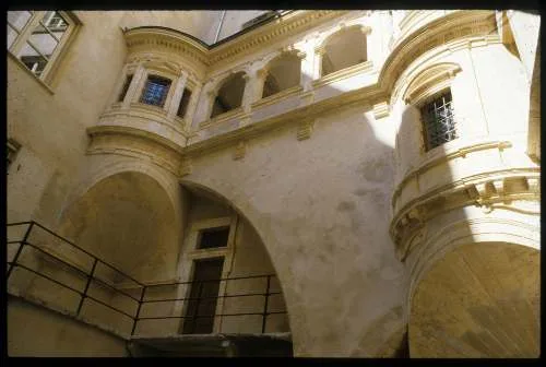 Cour de l&rsquo;Hôtel Bullioud au 8 rue Juiverie