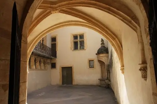 Maison du Chamarier au 37 rue Saint-Jean