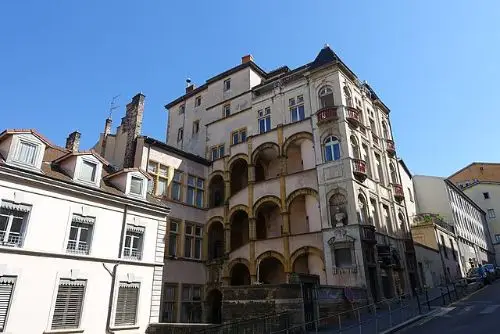 Maison Henri IV au 1 montée Saint-Barthélemy