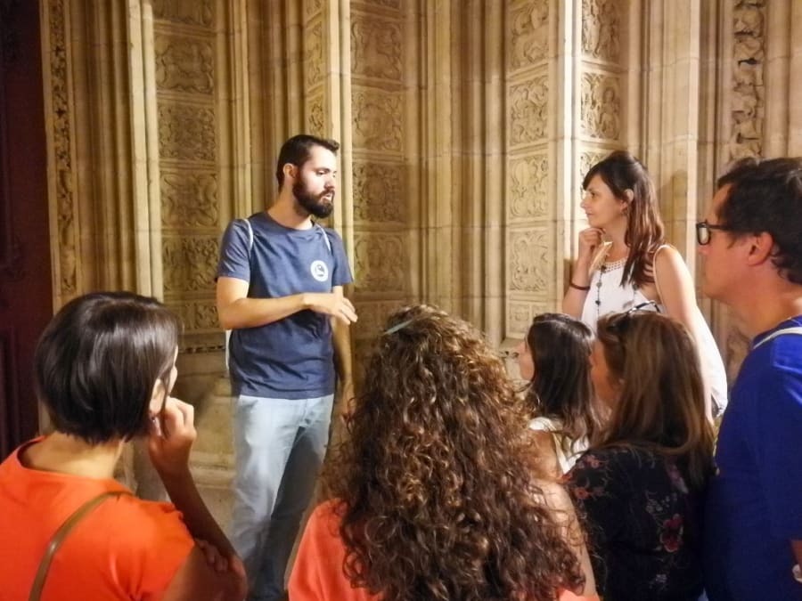 Visite privée nocturne de Lyon (69)