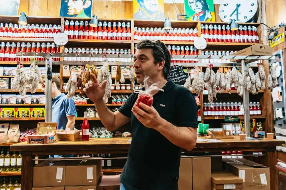visite à pied avec dégustation de plats dans le Vieux Lyon